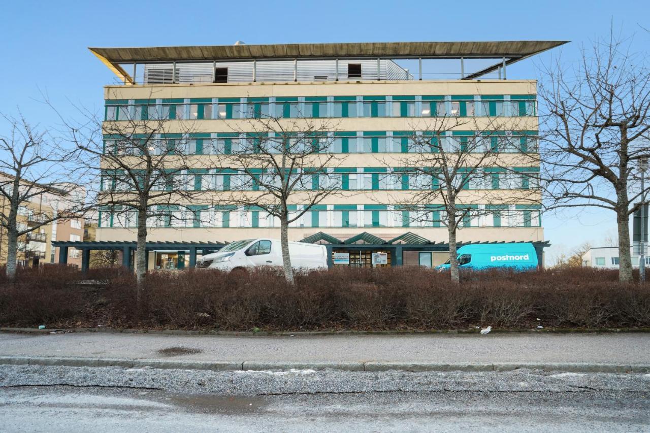 Stockholm Hotel Apartments Sollentuna Exterior photo