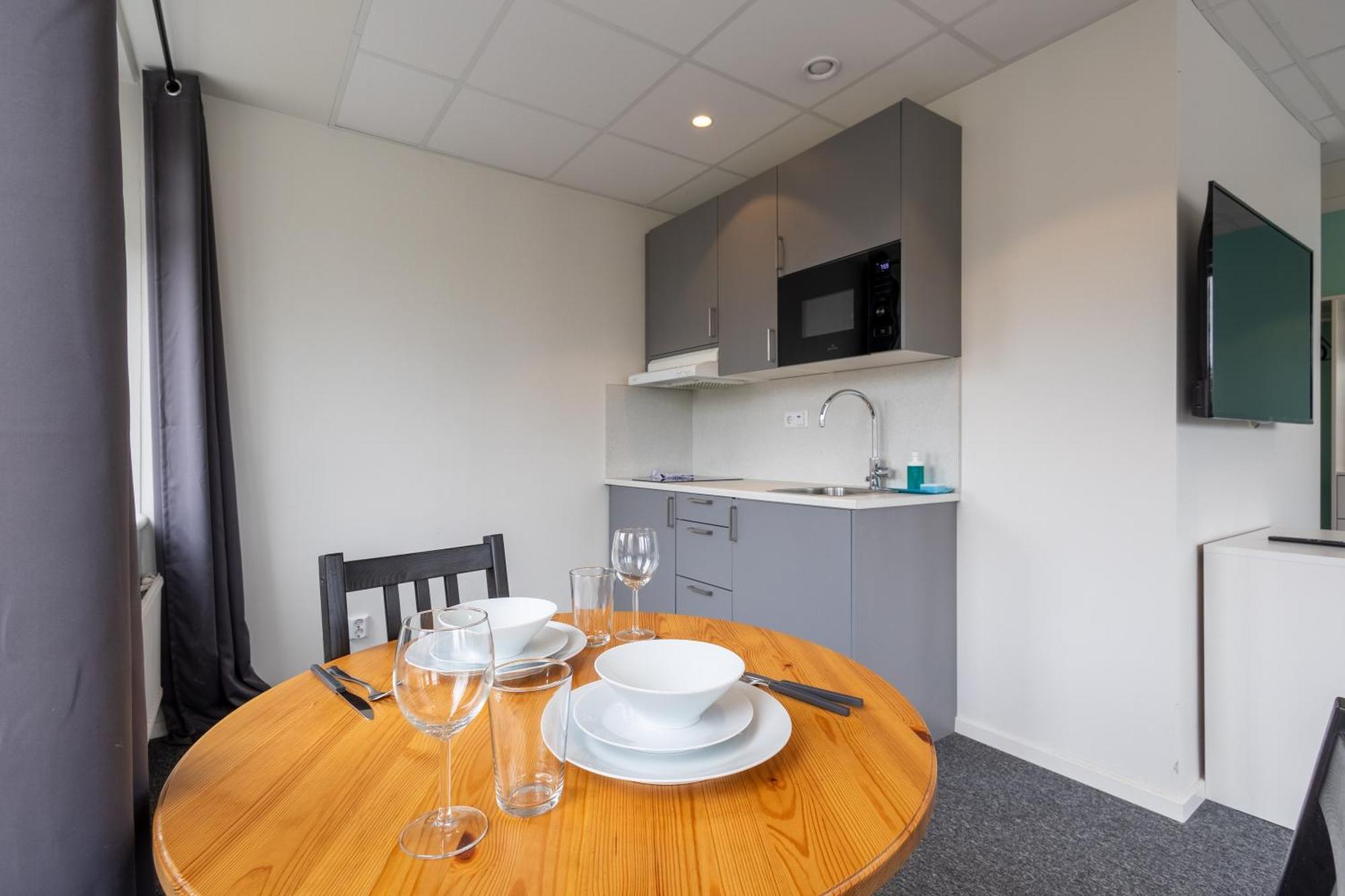 Stockholm Hotel Apartments Sollentuna Exterior photo